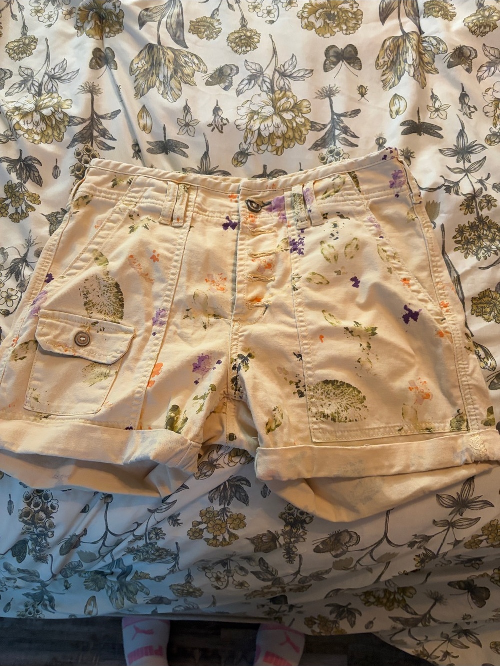 Pilcro Women’s Cream Cargo Shorts with Pastel Paint-Splash Print
